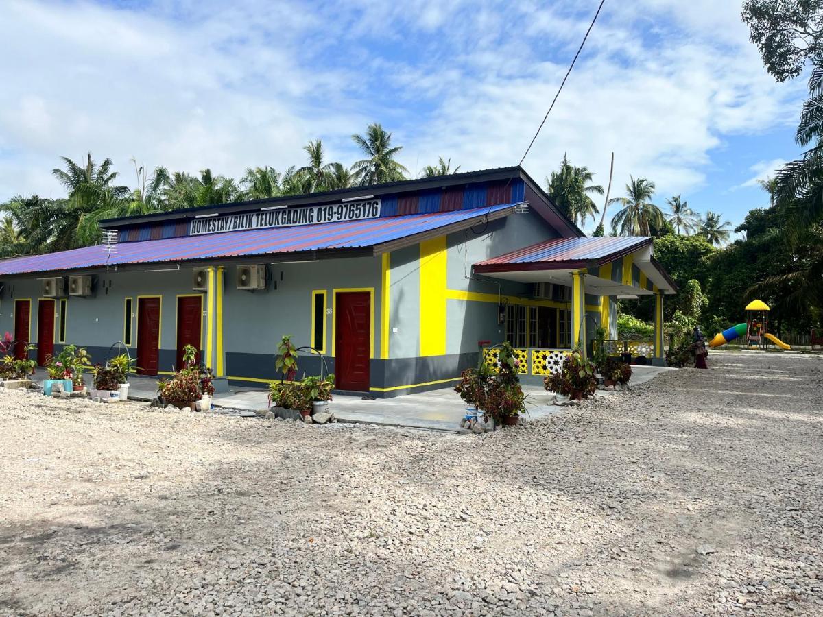 Homestay/Bilik Teluk Gading Kuala Rompin Exterior foto