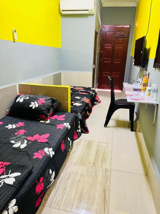 Homestay/Bilik Teluk Gading Kuala Rompin Exterior foto