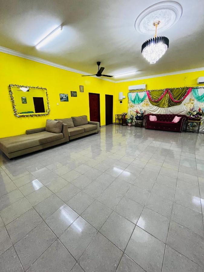 Homestay/Bilik Teluk Gading Kuala Rompin Exterior foto