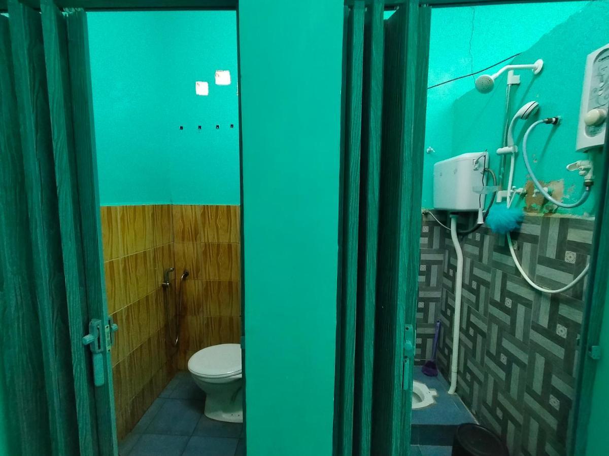 Homestay/Bilik Teluk Gading Kuala Rompin Exterior foto